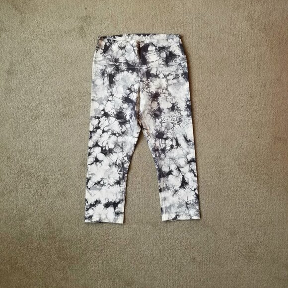 Lululemon Wunder Under Crop Hi-Rise Full-On Luxtreme, size 10 - Picture 3 of 8